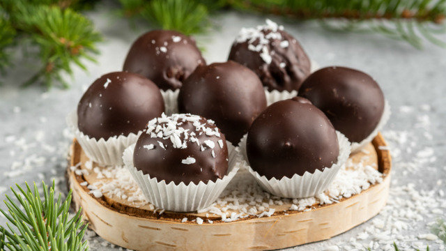 Lokmalık İkram: Bonbon