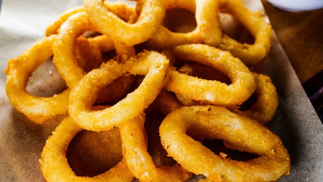 Fast Food Usulü: Kolay Soğan Halkası