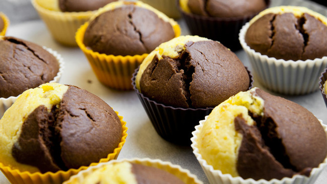 Yumuşak Kıvam Ondan Sorulur: İki Renkli Muffin