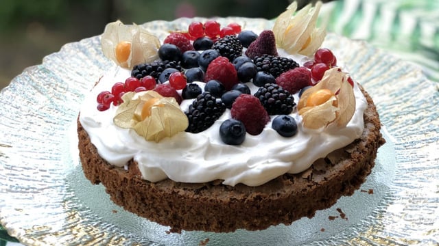 Görüntüsü İle İştah Açan: Sütlü Çikolatalı Brownie