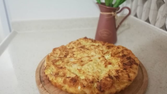 Adı Kalıbından Gelen: Pırasalı Tavuklu Tart Börek