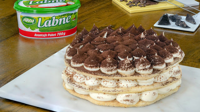 Kreması Eşsiz: Tiramisu Pasta