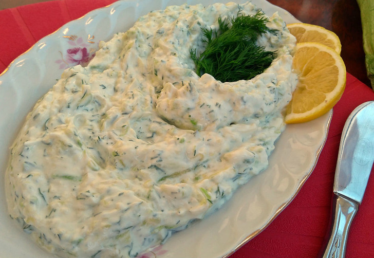 Dereotlu Kabak Tarator Tarifi