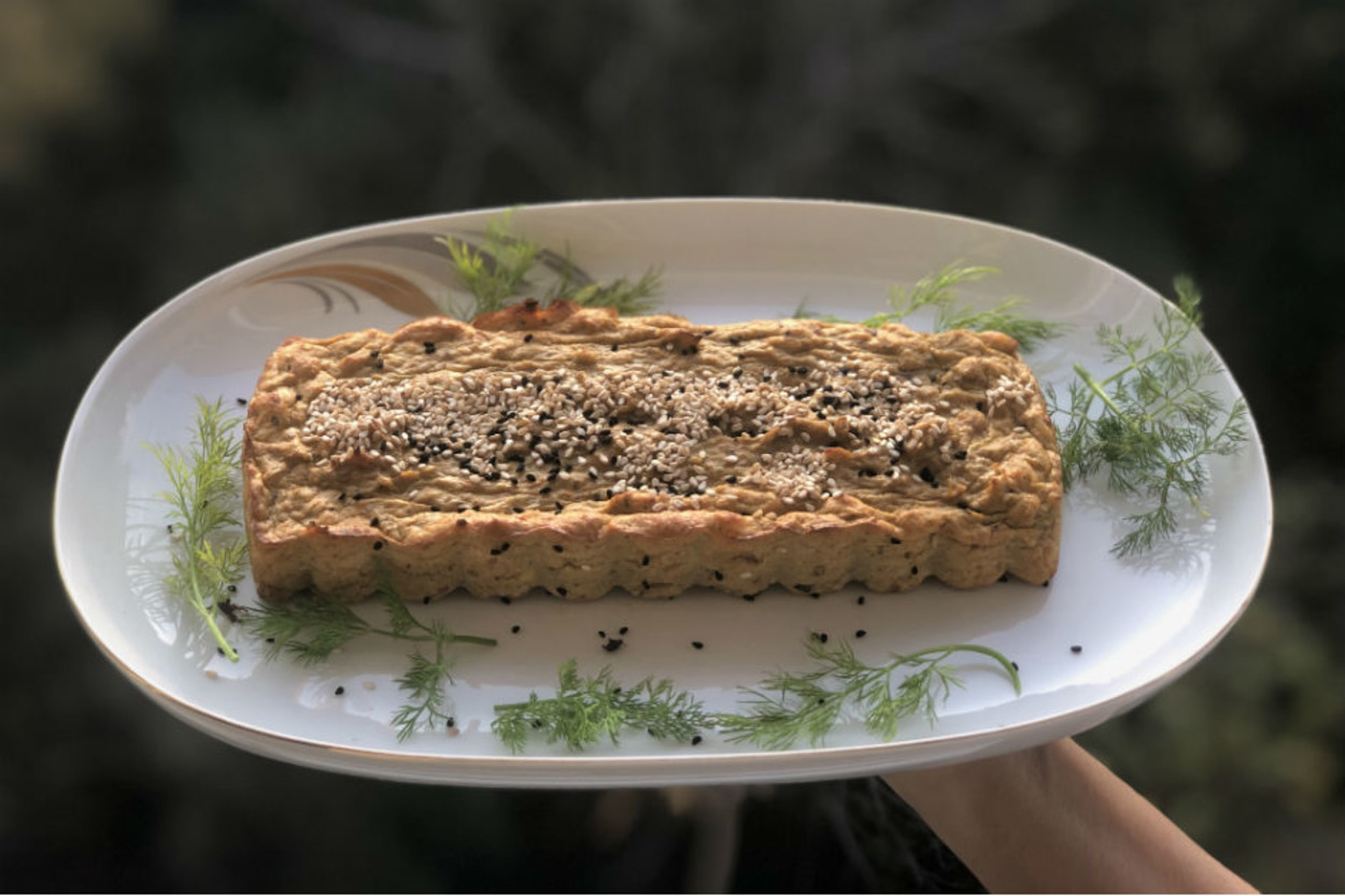 Çayın Yanına: Sebzeli Glutensiz Kek