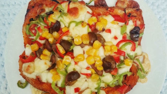 Kahvaltıya Yapalım: Ekmek Pizza