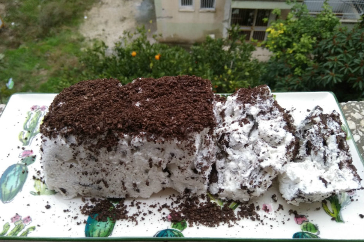 Sadece 3 Malzemeyle: Oreo'lu Mozaik Pasta