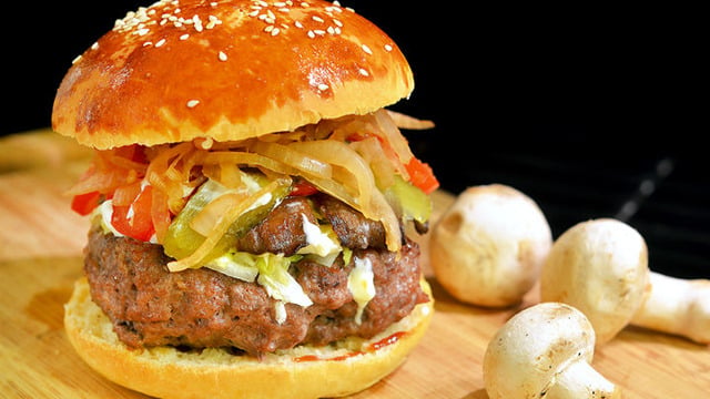 Bugün Günlerden: Burger Ekmeği