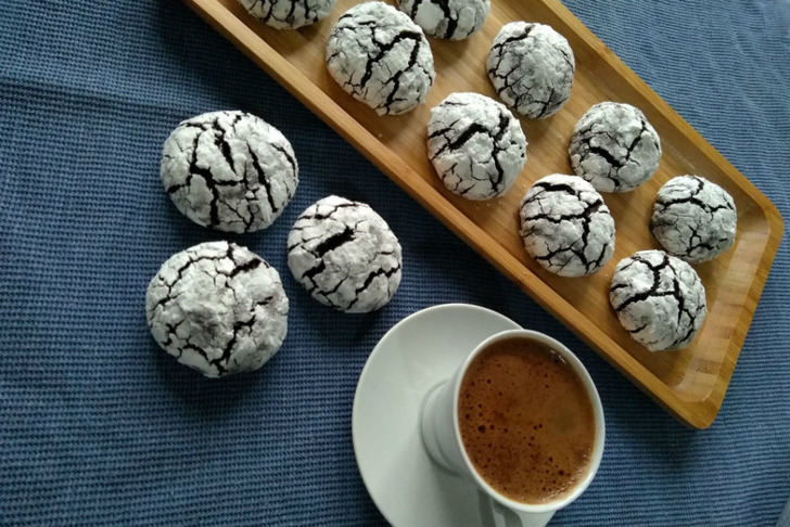 Kakaolu Çatlak Kurabiye Tarifi