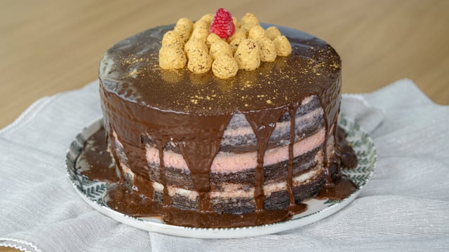 Bol Katlı: Dev Brownie Pasta