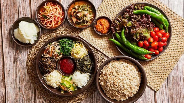 K-Pop İdolleri Sebebiyle Ünlenen İddialı Bir Zayıflama Yöntemi O: Kore Diyeti
