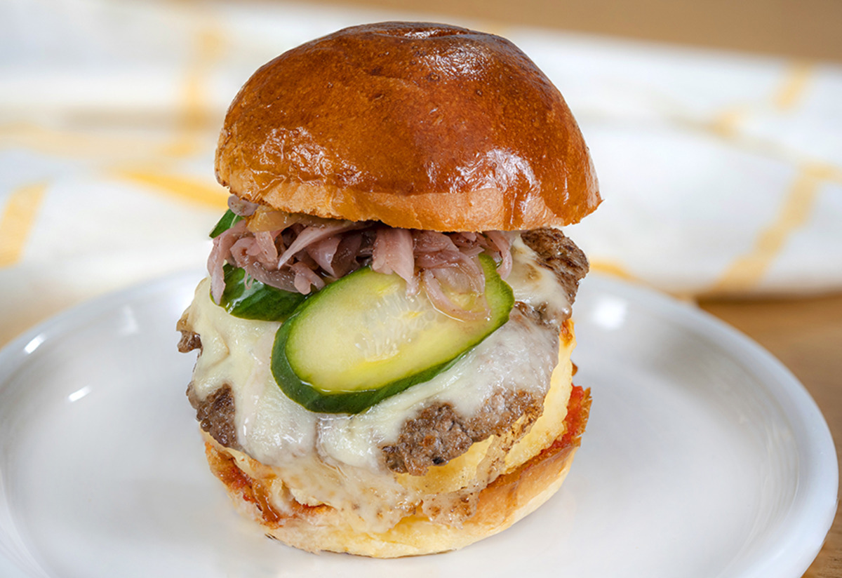 Lezzetiyle Şaşırtacak: Ekonomik Burger Tarifi