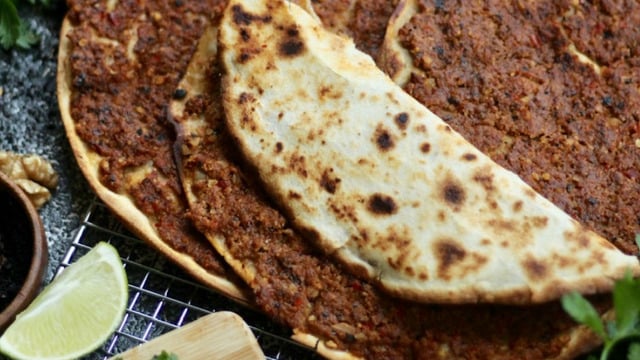Tadanlar Hayran: Antep Usulü Lahmacun