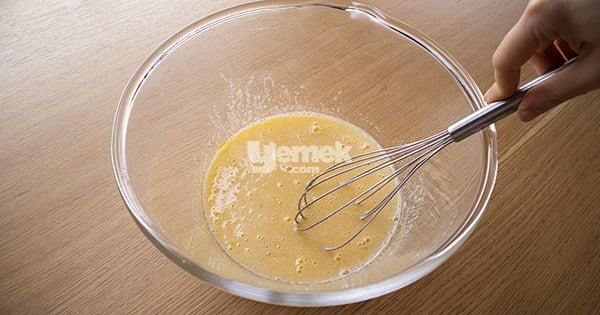 yogurtlu-portakalli-kek-2
