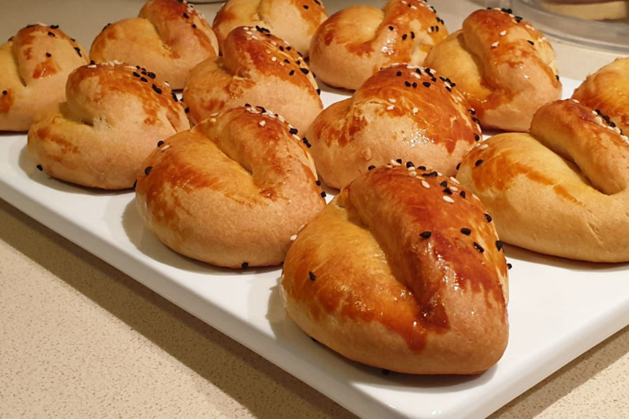 En Nefis Hamur İşi: Peynirli Ev Poğaçası
