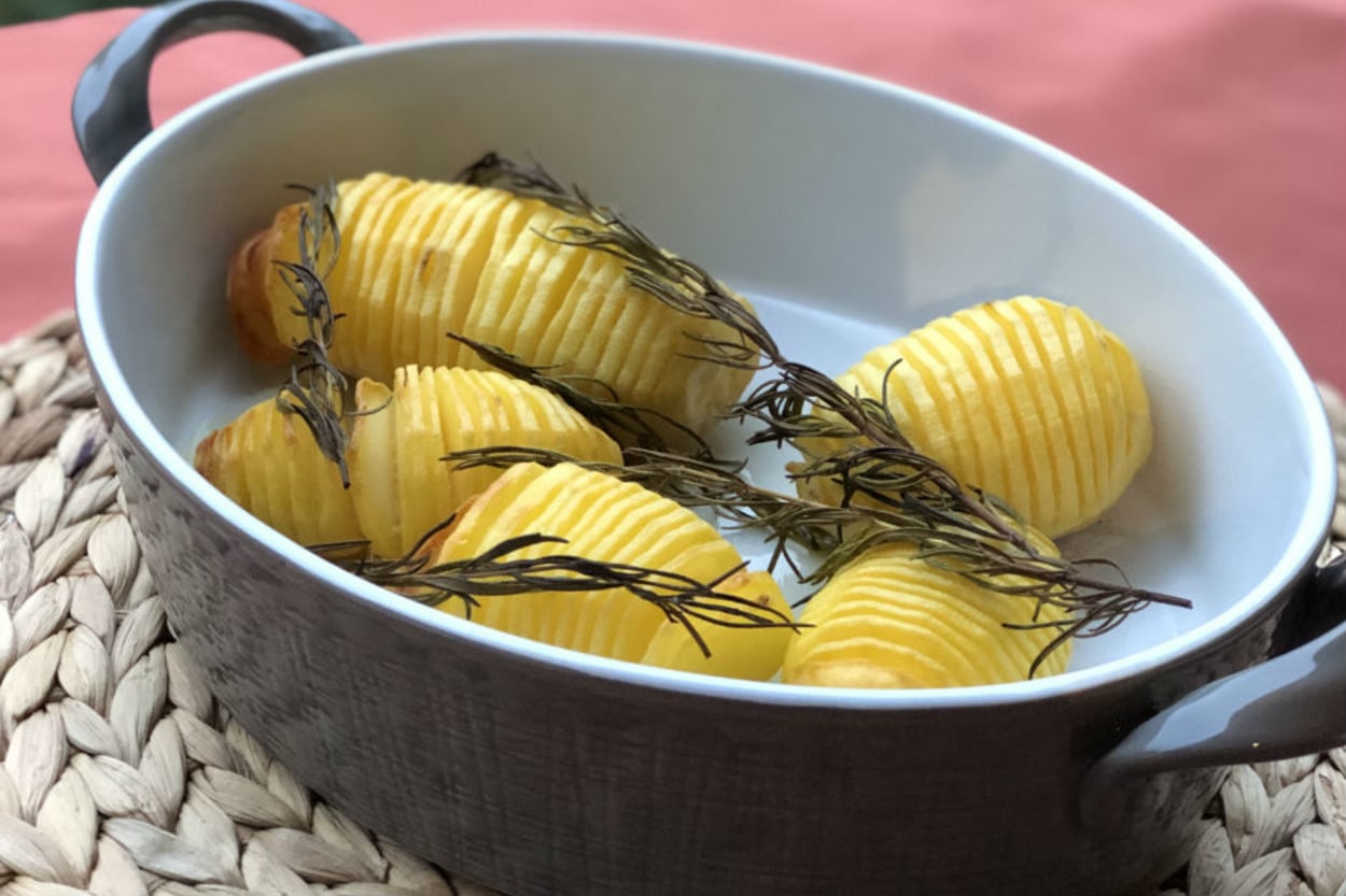 Her Yemeğin Yanına Yakışacak: Fırında Biberiyeli Patates