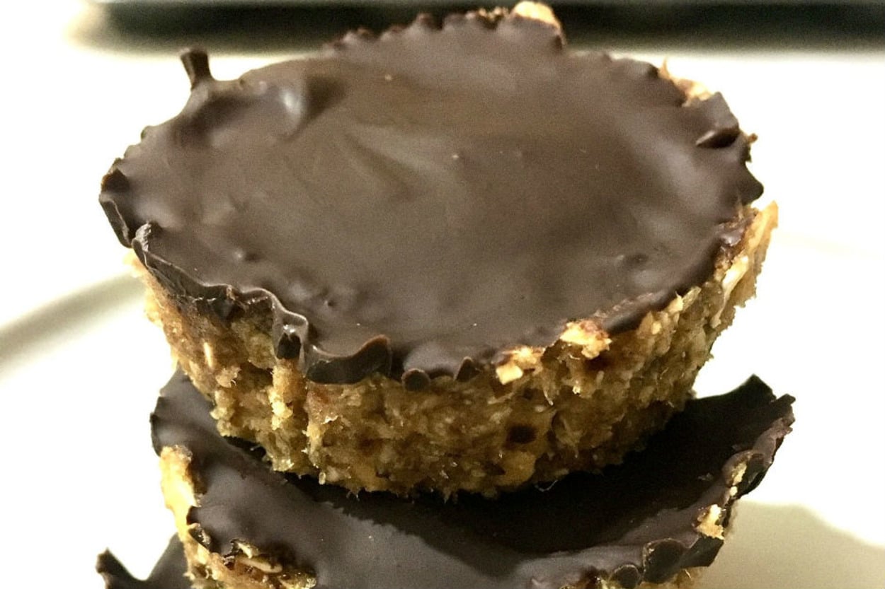 4 Malzeme Yeter: Hurmalı Mini Tart