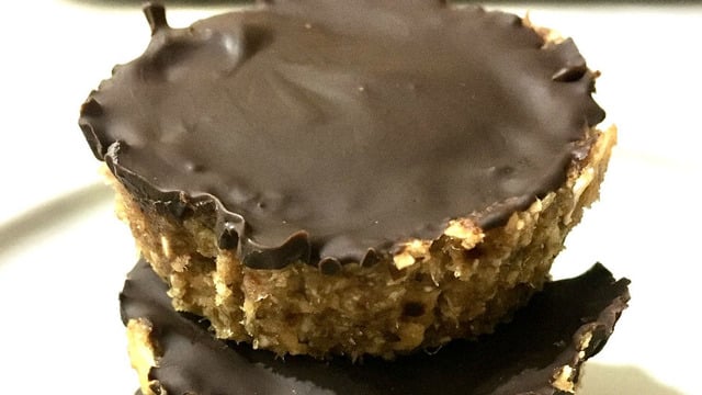 4 Malzeme Yeter: Hurmalı Mini Tart