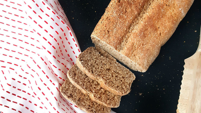 Dilim Dilim Lezzet: Tam Tahıllı Ekmek