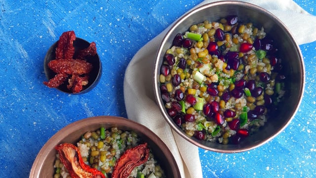 Doyurucu mu Doyurucu: Kinoalı Maş Fasulyesi Salatası