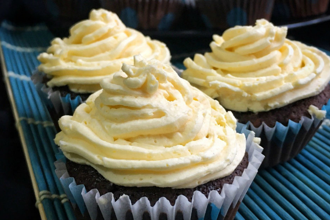 Süslü Püslü: Kakaolu Portakallı Cupcake