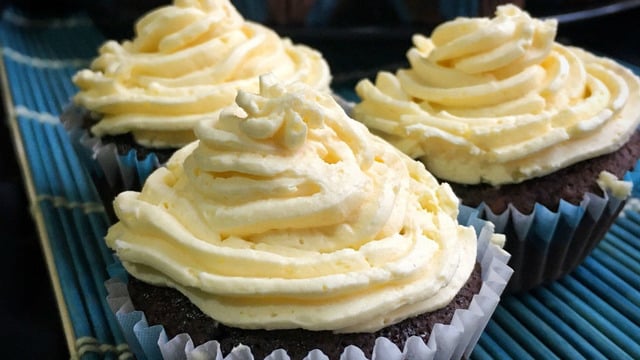 Süslü Püslü: Kakaolu Portakallı Cupcake