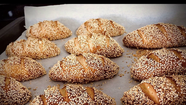 Üzeri Çıtır, İçi Yumuşacık: Simit Poğaça