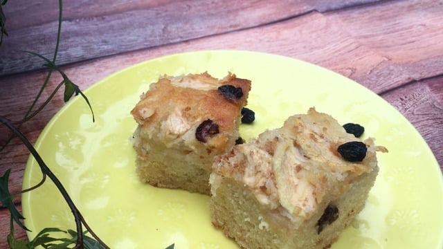 Çay Saatlerinin Aranan Yüzü: Elmalı Üzümlü Kek