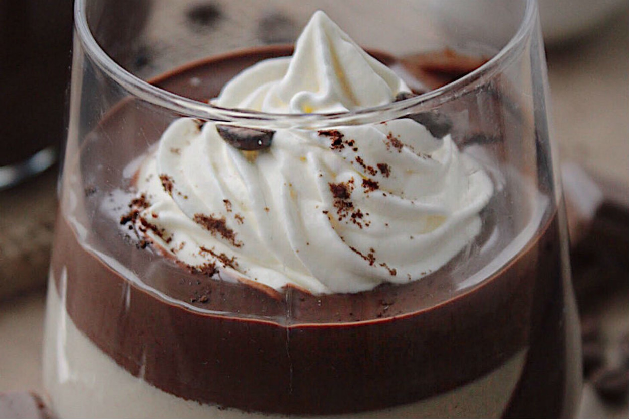 Kaşık Kaşık Yemelik: Espresso Panna Cotta
