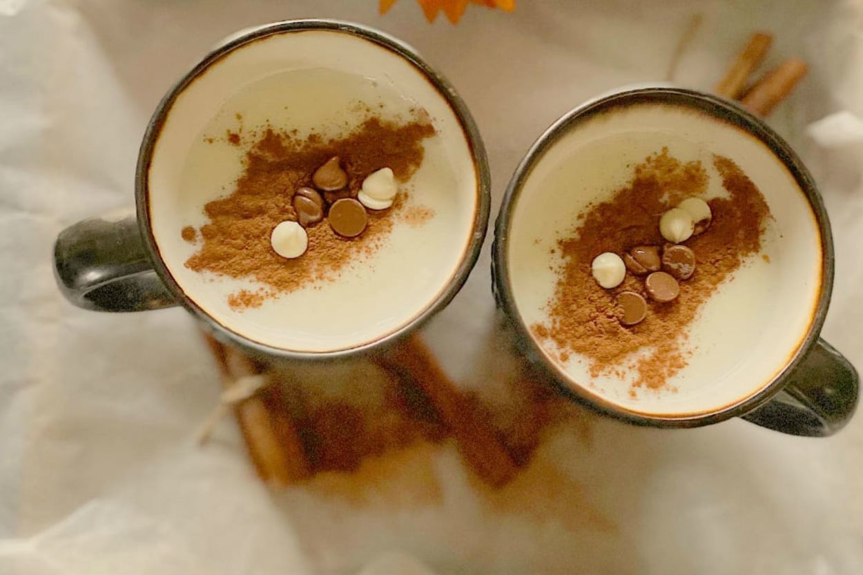 Kış Aylarının Vazgeçilmezi: Tarçınlı Salep