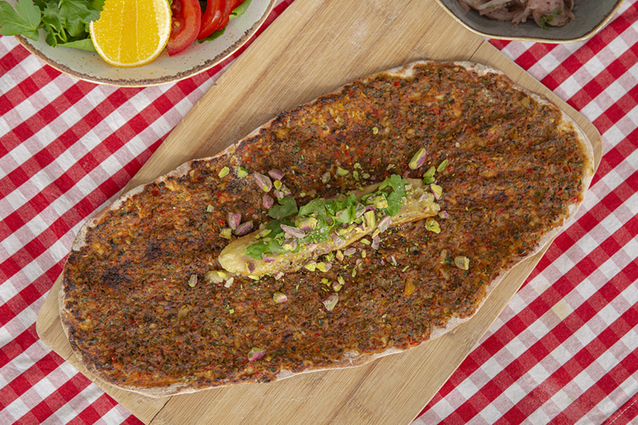 Gaziantep Usulü: Söğürmeli Lahmacun