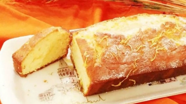 Mis Kokusuyla: Limon Şerbetli Kek