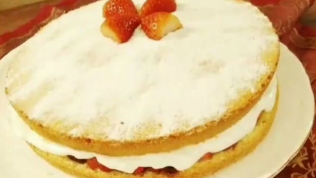 Yumuşacık Kıvamıyla: Victoria Kek