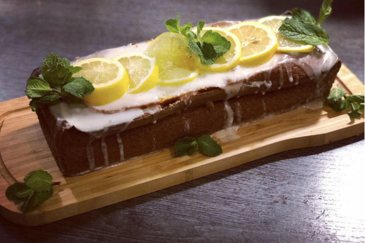 Tadına Hayran Kalacağınız: Limonlu Pratik Kek