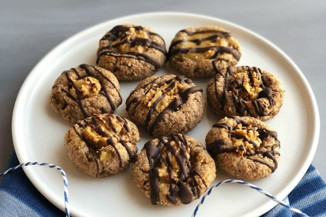 Hem de Glutensiz: Vegan Fındık Kurabiye