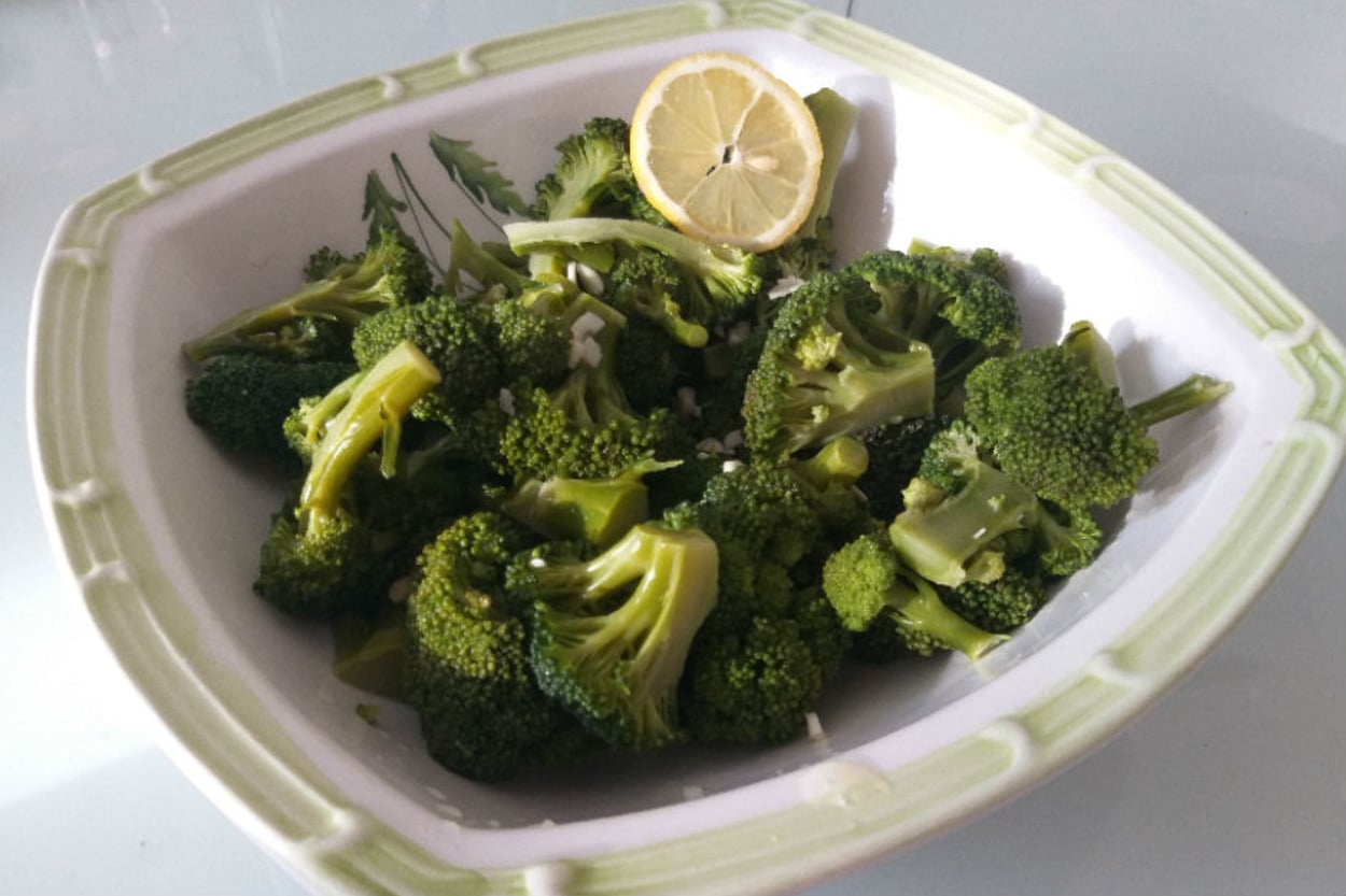 Vitamin Deposu: Brokoli Salatası