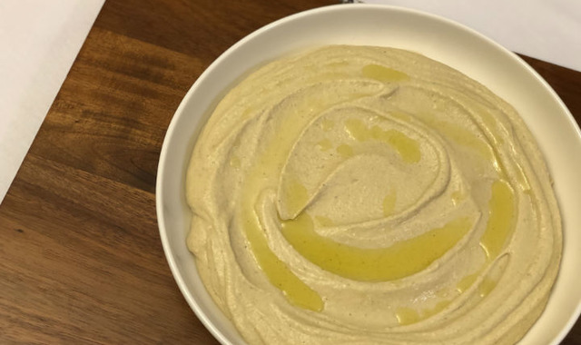 Her Yemeğin Yanına Yakışacak: Üç Dakikada Humus