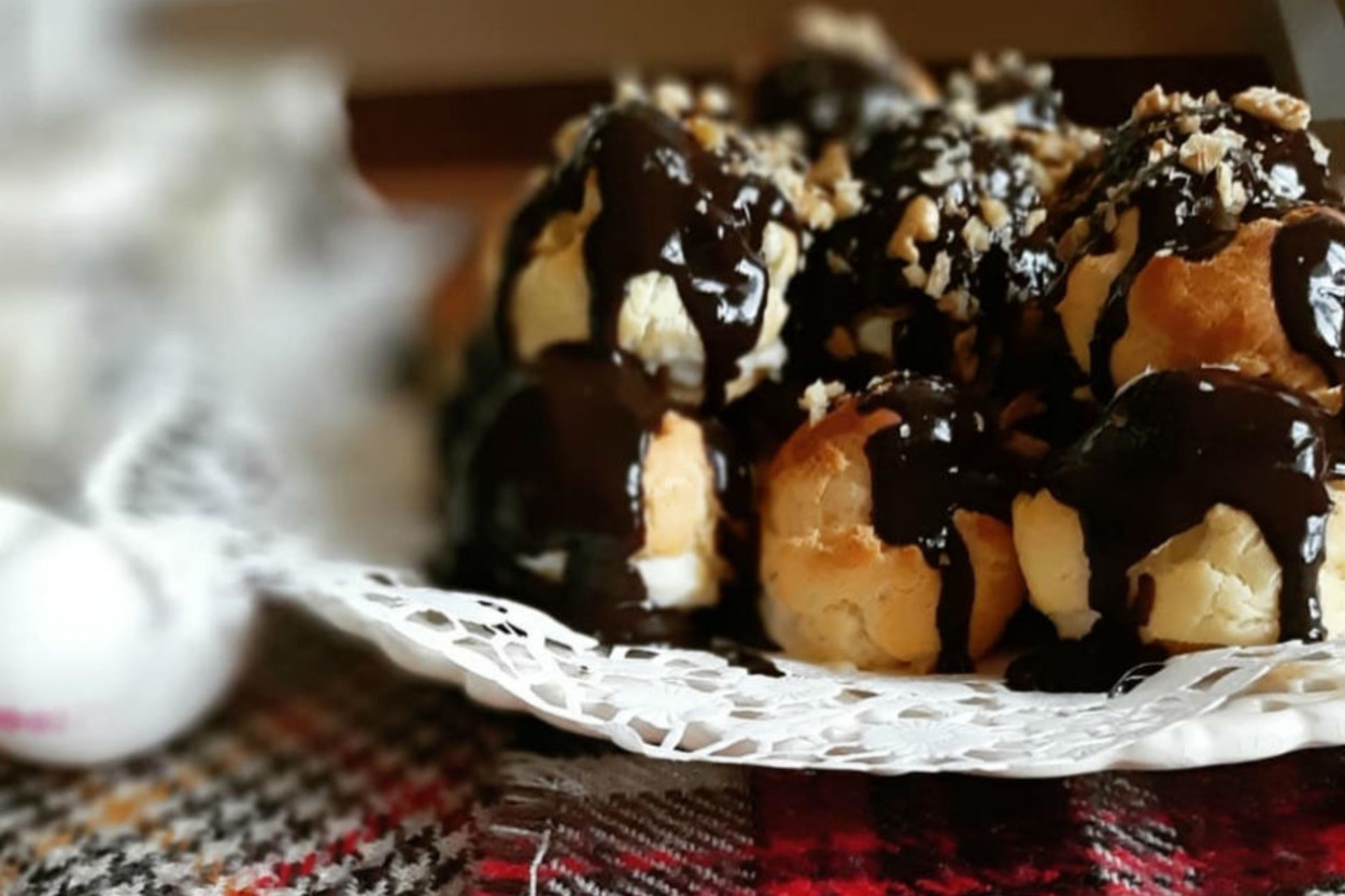 Görünüşü Tadıyla Yarışır: Profiterol
