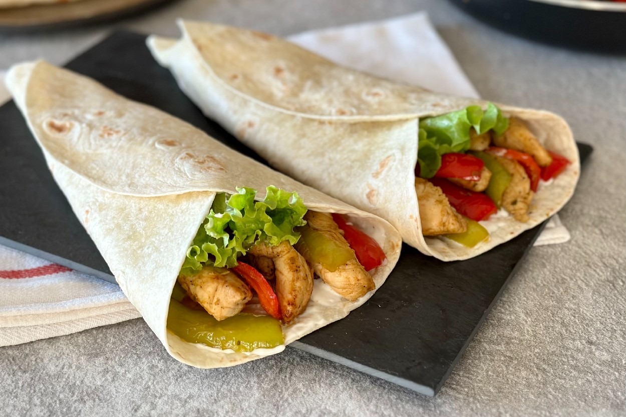 Pratik ve Leziz: Tavuk Fajita Dürüm