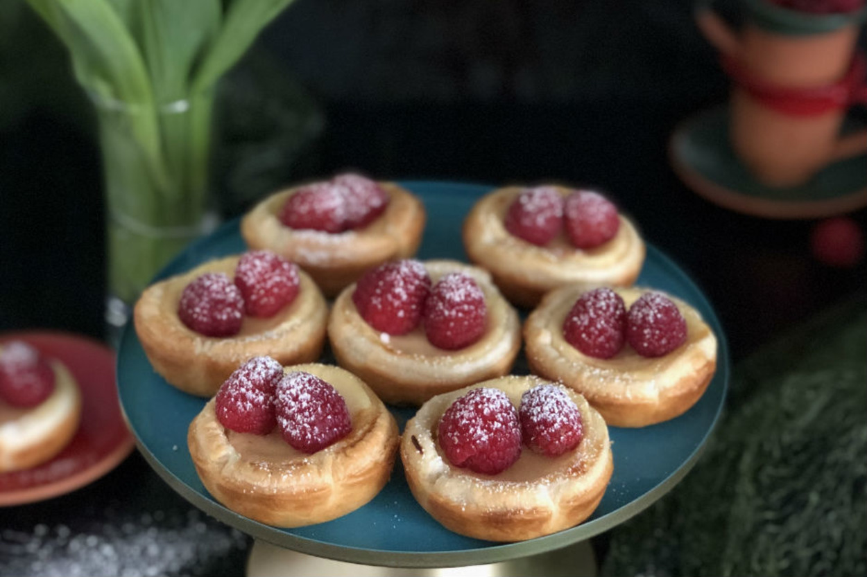 Cheesecake Tadında: Milföy Çanakları