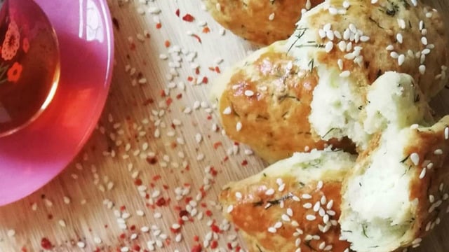 Kıyır Kıyır: Dereotlu Ev Poğaçası