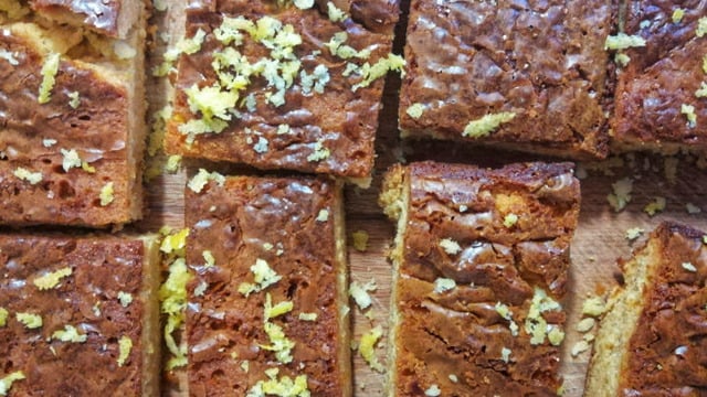 Roller Değişti: Beyaz Çikolata ve Limonlu Brownie