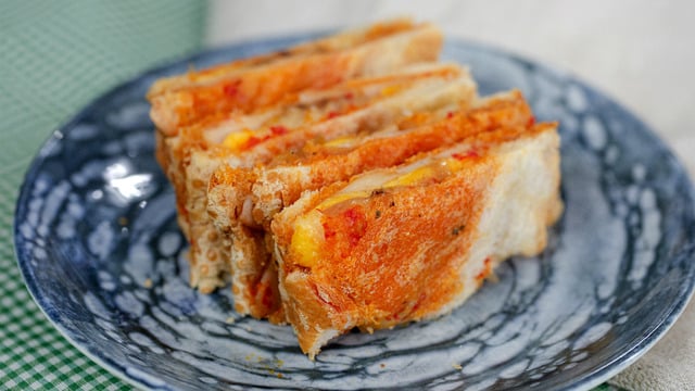 Kişi Başı 3 Liraya: Tütsülü Tost