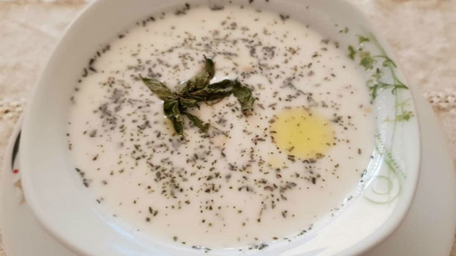 Biraz da Ferahlatsın: Soğuk Ayran Çorbası