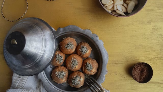 Hurma Kahvesiyle: Raw Kahveli Kurabiye