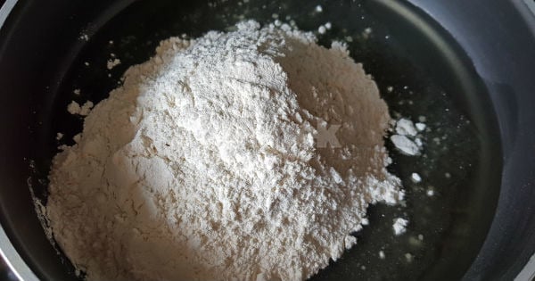 sivi-yagli-un-helvasi1