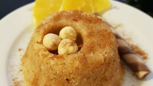 Enfes Sunumuyla: Portakallı İrmik Helvası