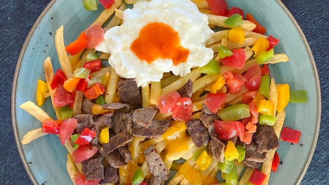 Meksika Esintisi: Carne Asada Fries