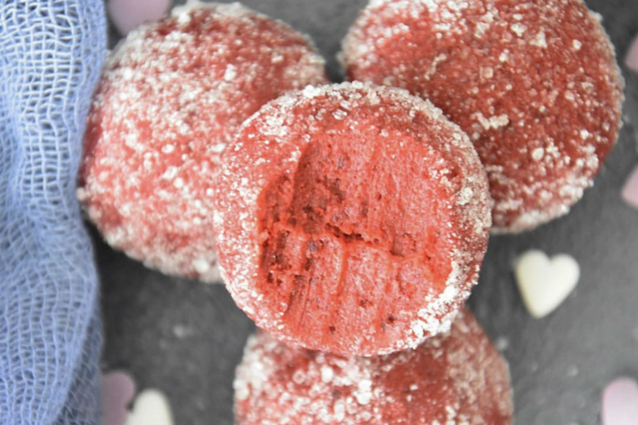Gönlüm Sende: Red Velvet Mascarpone Topları