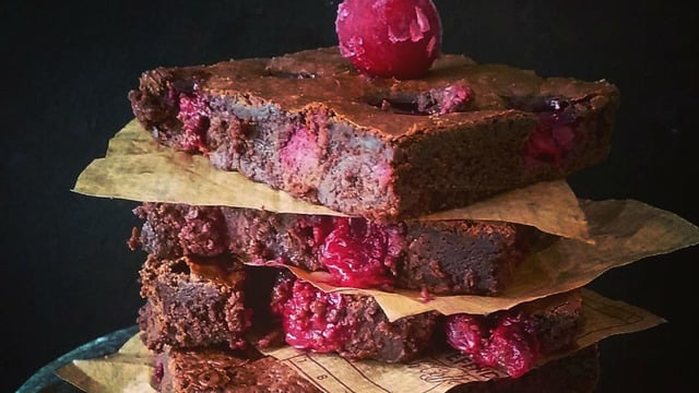 Büyük Aşk: Vişneli Brownie