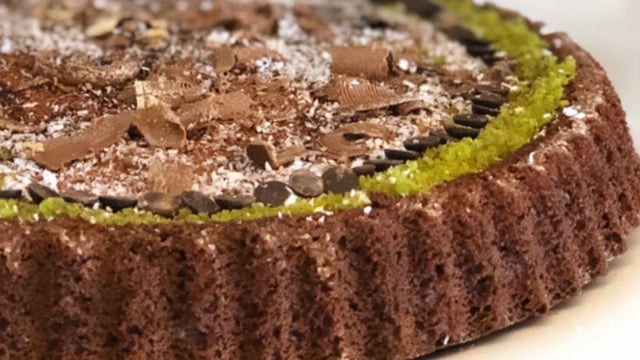 Mideler Bayram Etsin: Çikolata Şelalesi Tart